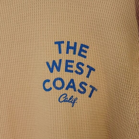 Old Navy. Thermal. Mustard Long Sleeve T-Shirt. Size Large. NWT - Picture 2 of 7